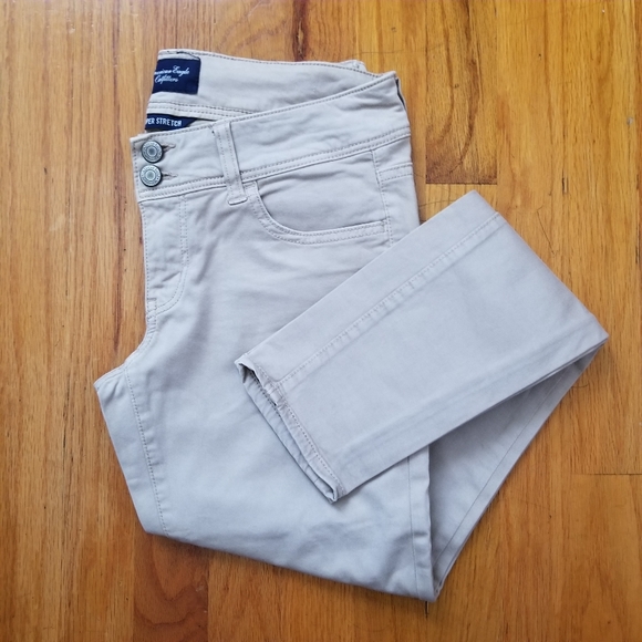 American Eagle Outfitters Pants - BOGO 🌿 American Eagle Skinny Khaki Pants